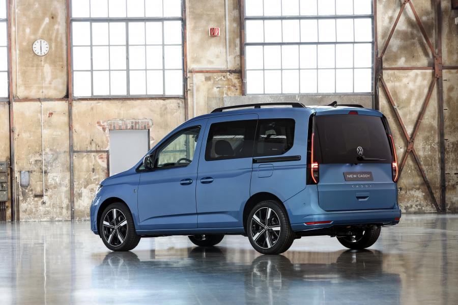  Volkswagen Caddy Life 2020 года  (WW) (фото 2 из 31)